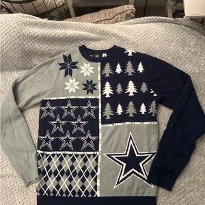 Men's Blue and Gray Patterned Sweater